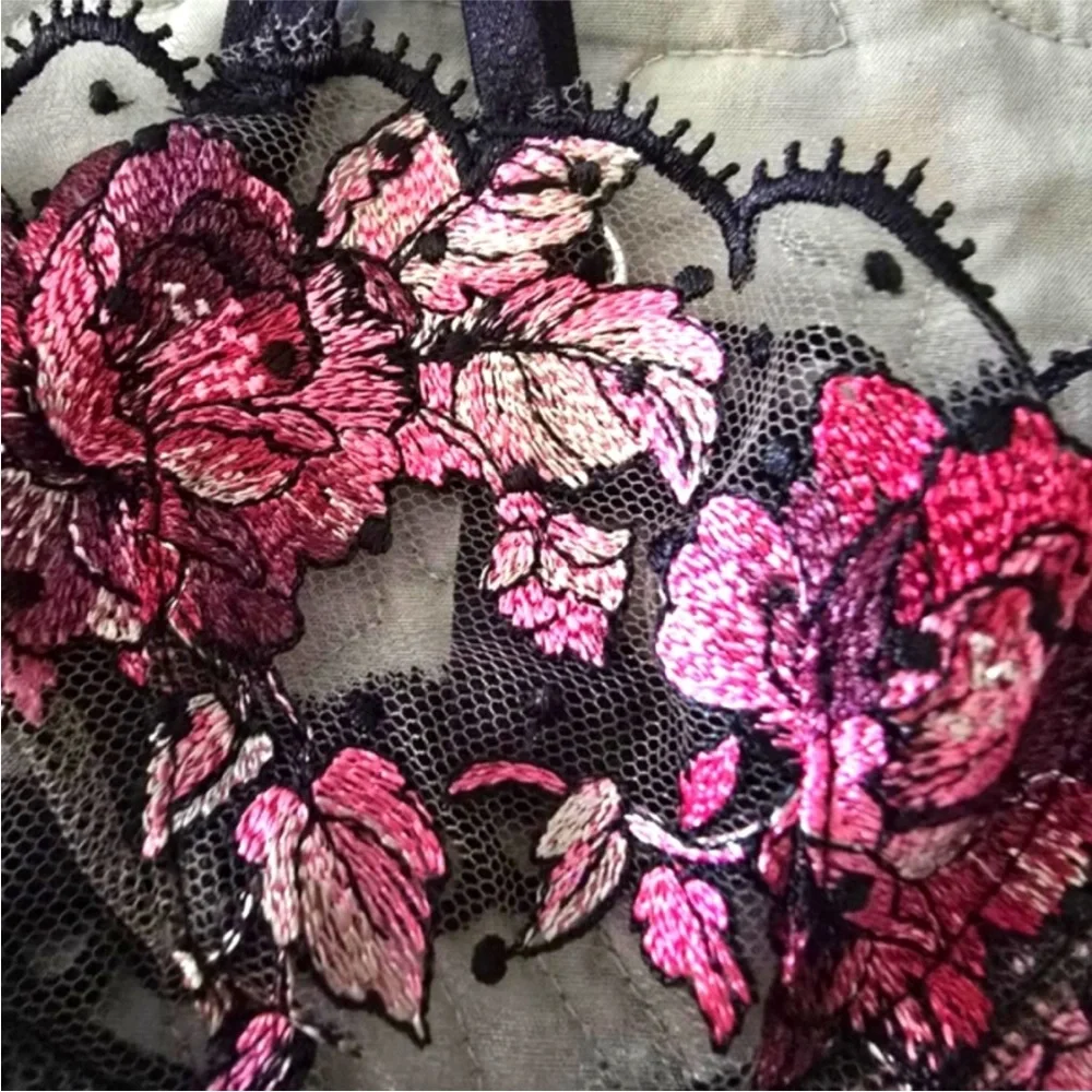 For Love And Lemons Floral Lace Bra in Black and Pink in XXS - Picture 2 of 3
